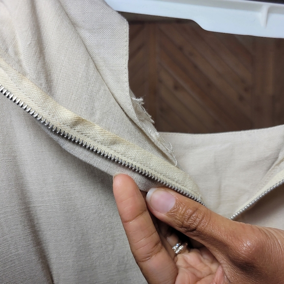 60s Tan Wiggle Dress with Cream Crochet Details - Picture 14 of 15